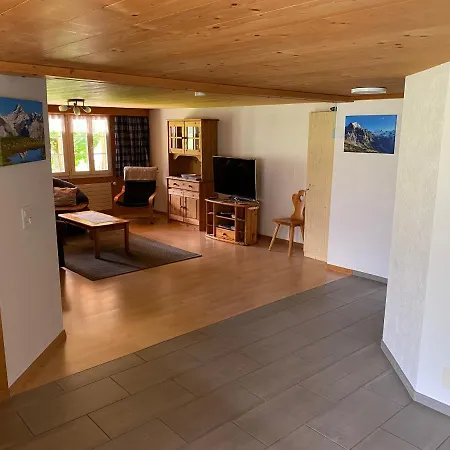 公寓 赫沙夫特木屋酒店 格林德瓦